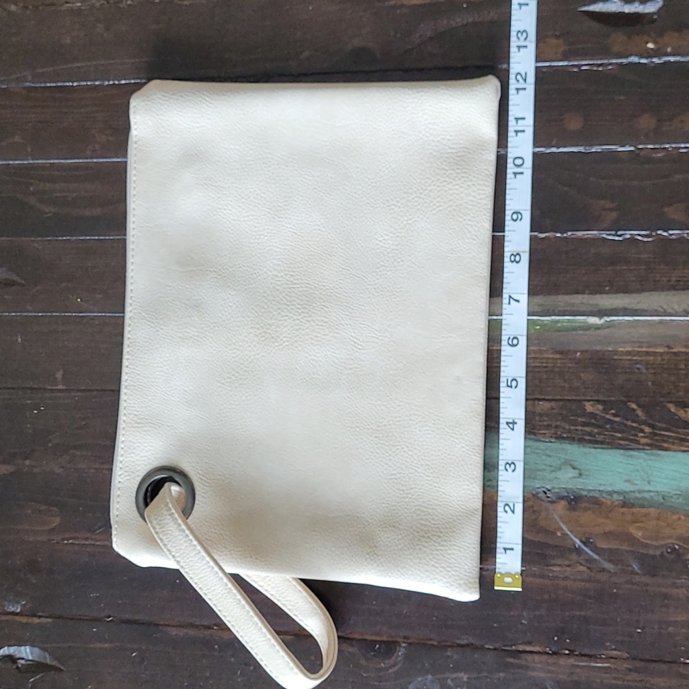 New (w/o tag) Taupe Wristlet Handbag